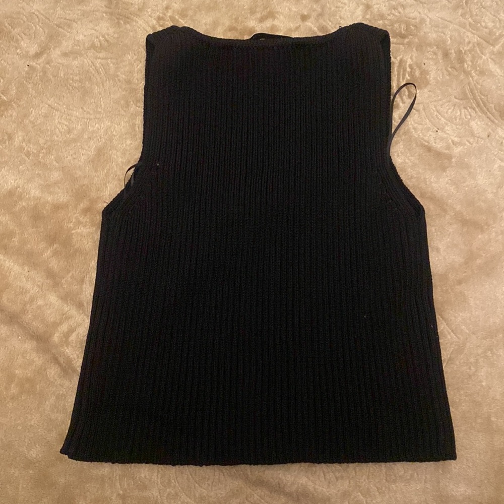 Zara Ribbed Crop Top - Picture 2 of 3